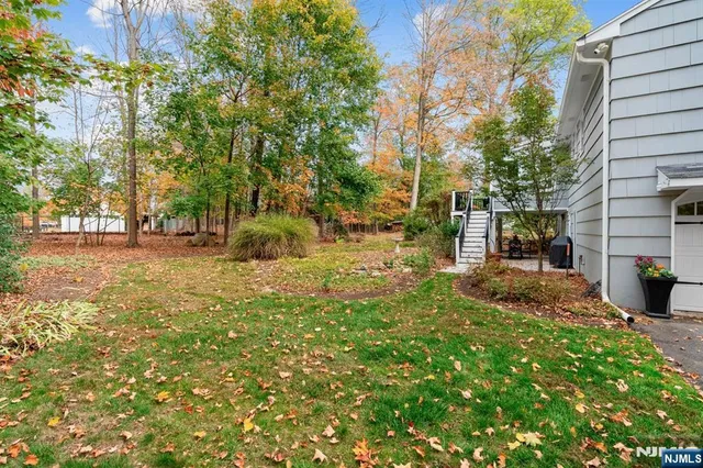 $899,000 | 757 Sunset Terrace, Franklin Lakes, NJ 07417