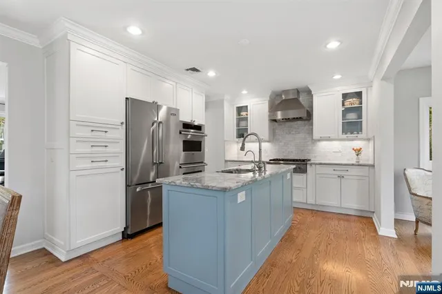 $899,000 | 757 Sunset Terrace, Franklin Lakes, NJ 07417