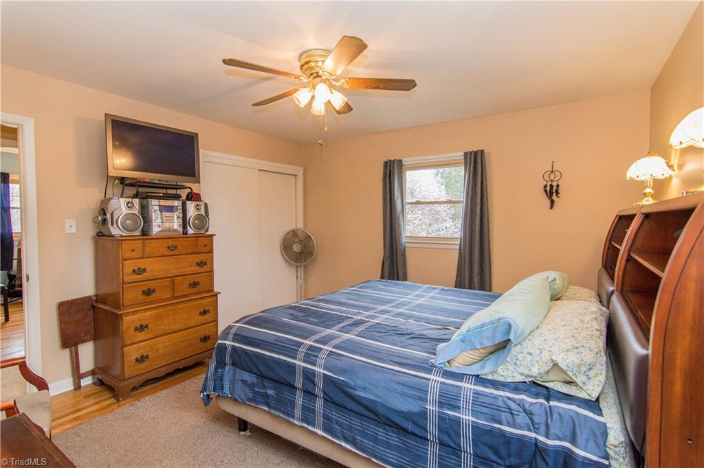 3809 Frazier Road Greensboro, NC 27407 - Photo 14 of 30 Gallery Image 14