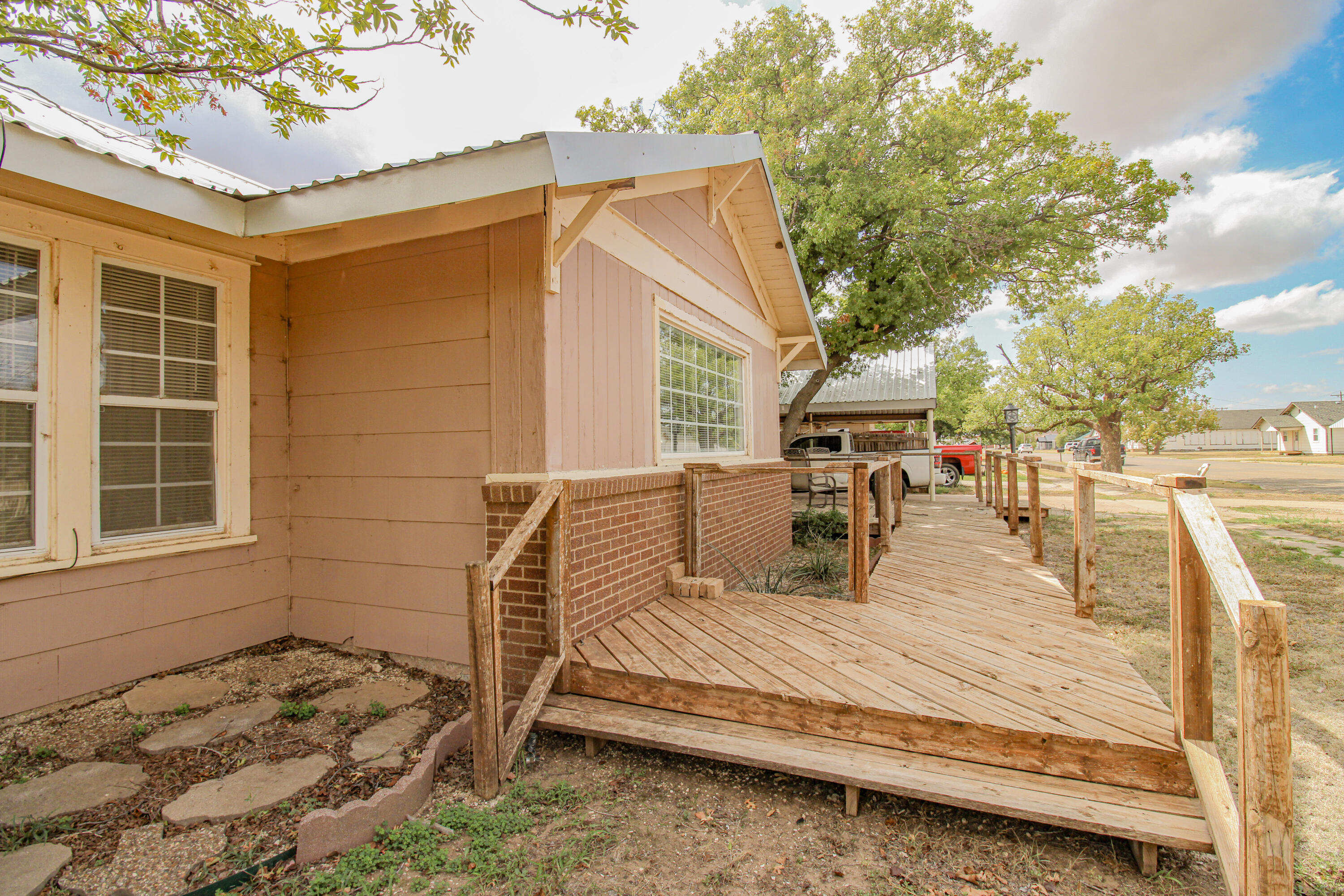 front of house4