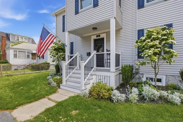 $3,000 | 25 Thistle Avenue, Unit 1, Milton, MA 02186