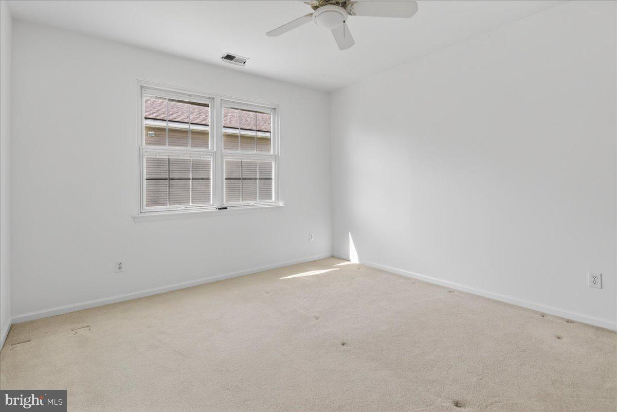 19 Foster Road Pennington, NJ 08534 - Photo 23 of 33