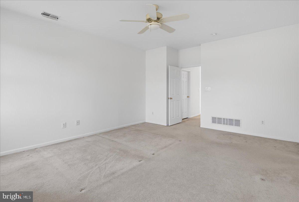 19 Foster Road Pennington, NJ 08534 - Photo 27 of 33