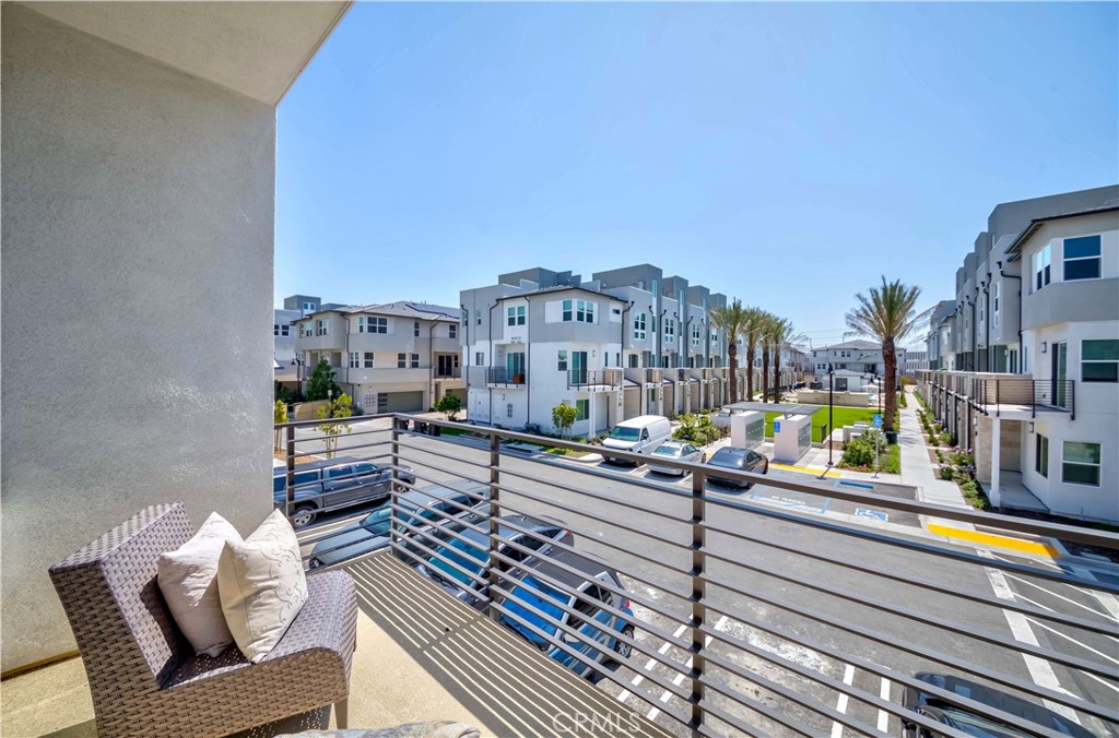 1403 West Bushell Street Anaheim, CA 92805 - Photo 29 of 34 a view of city from balcony with seating space