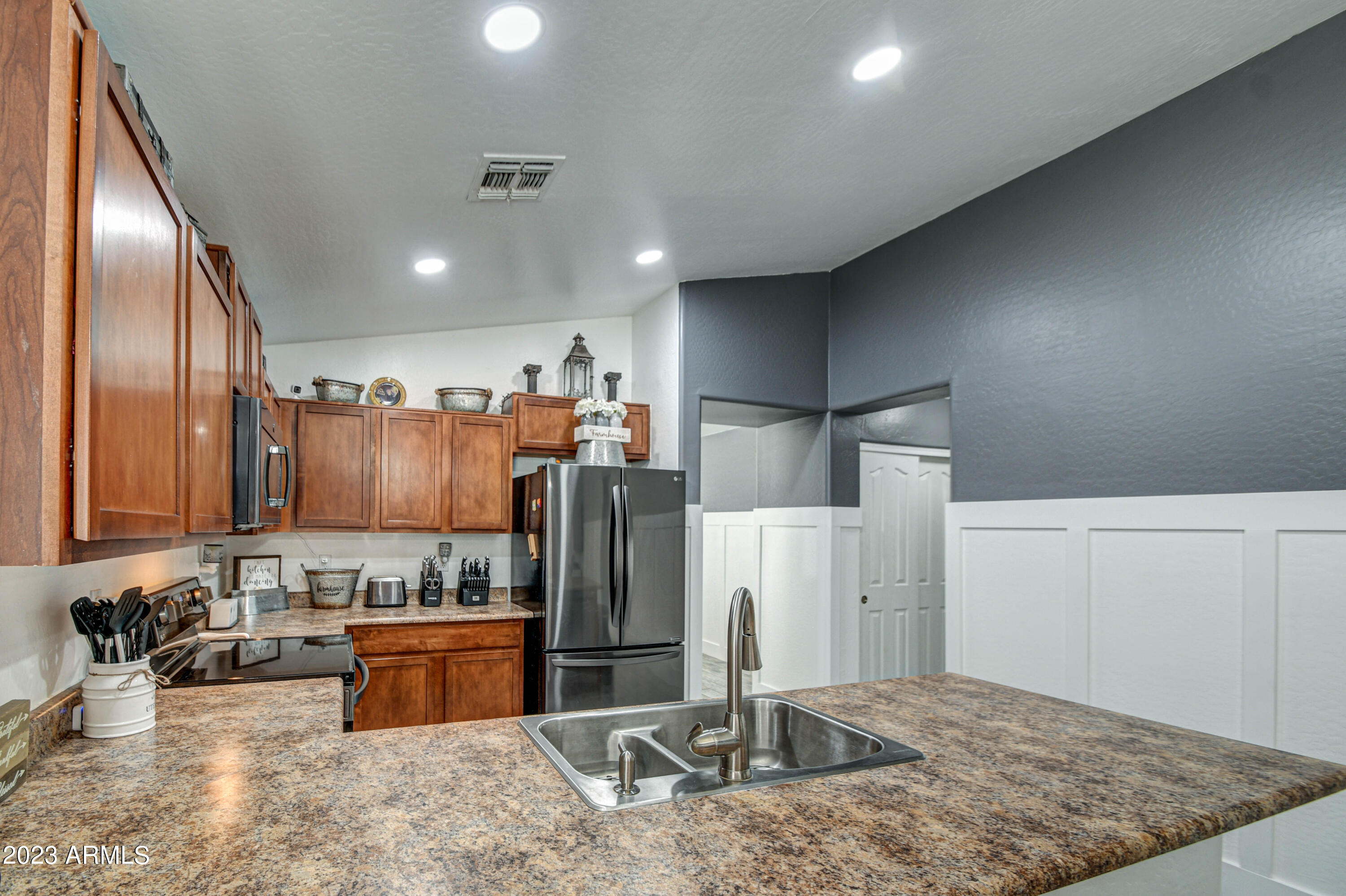 3945 East Morenci Road San Tan Valley, AZ 85143 - Photo 6 of 43 Kitchen 2