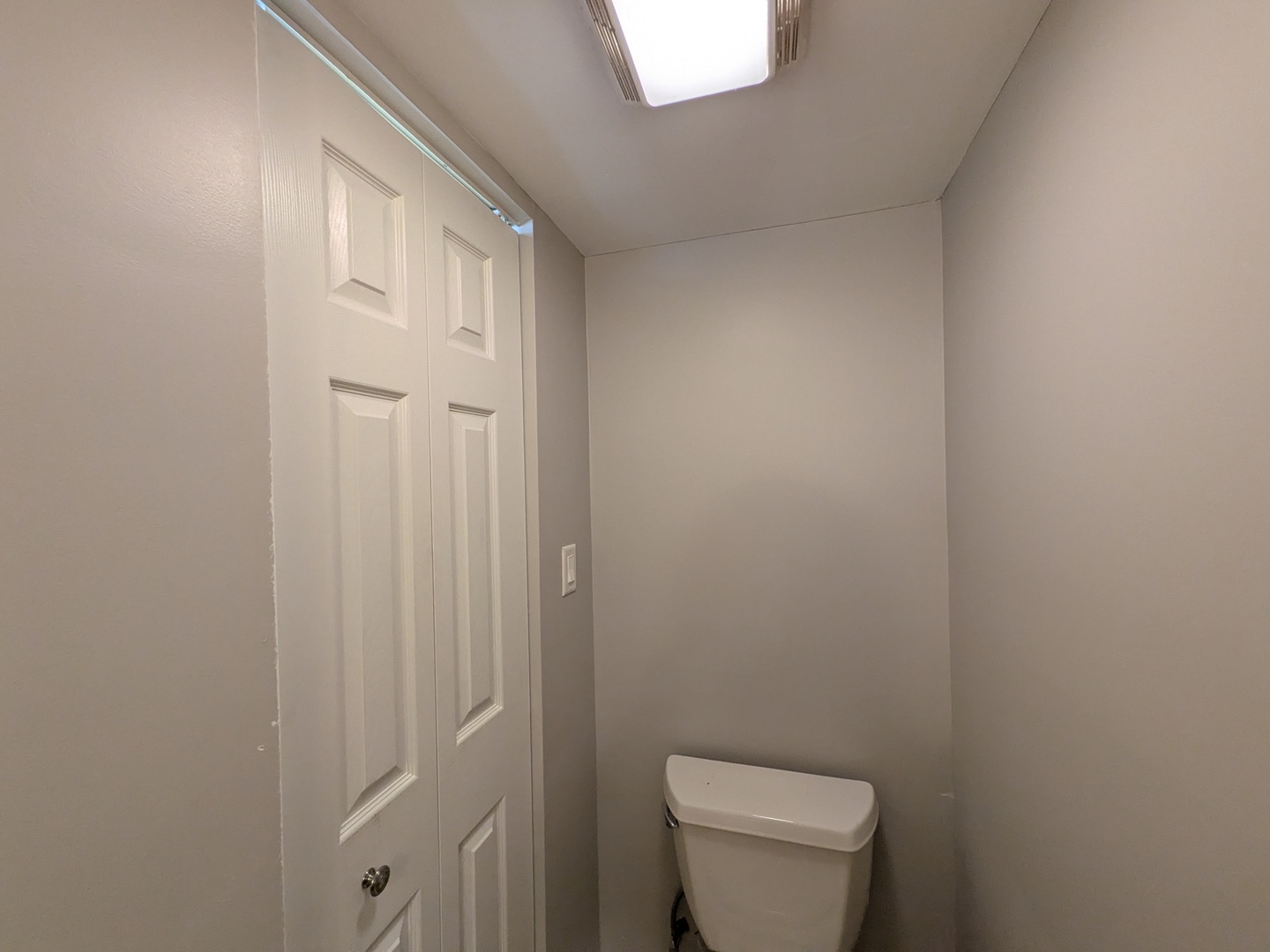 8636 Massasoit Avenue Burbank, IL 60459 - Photo 14 of 16 Gallery Image 14