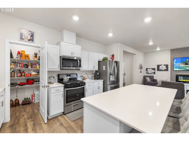 $469,000 | 371 Himalaya Street, Salem, OR 97301