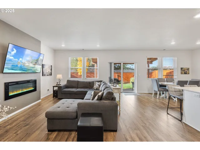 $469,000 | 371 Himalaya Street, Salem, OR 97301