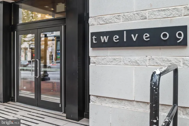 a close up of a street sign