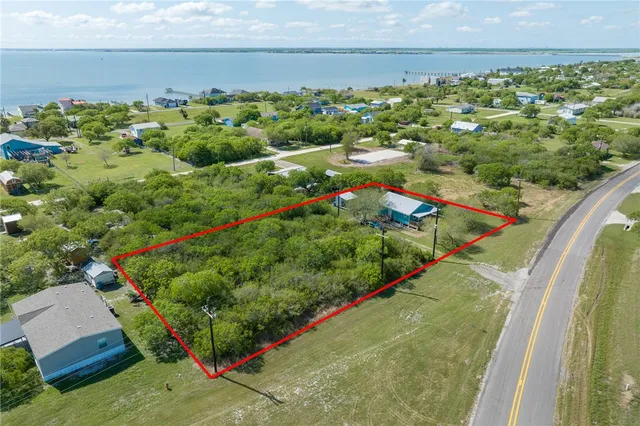 $239,000 | 726 3rd Street, Bayside, TX 78340