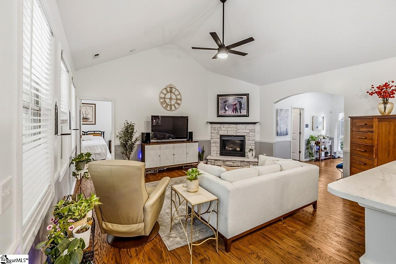 103 Shefleys Road Simpsonville, SC 29680 - Photo 16 of 38