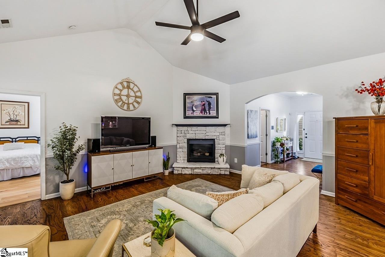 103 Shefleys Road Simpsonville, SC 29680 - Photo 17 of 38