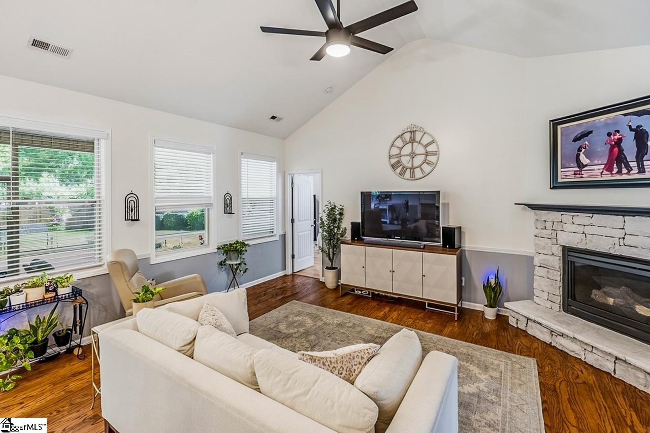 103 Shefleys Road Simpsonville, SC 29680 - Photo 18 of 38