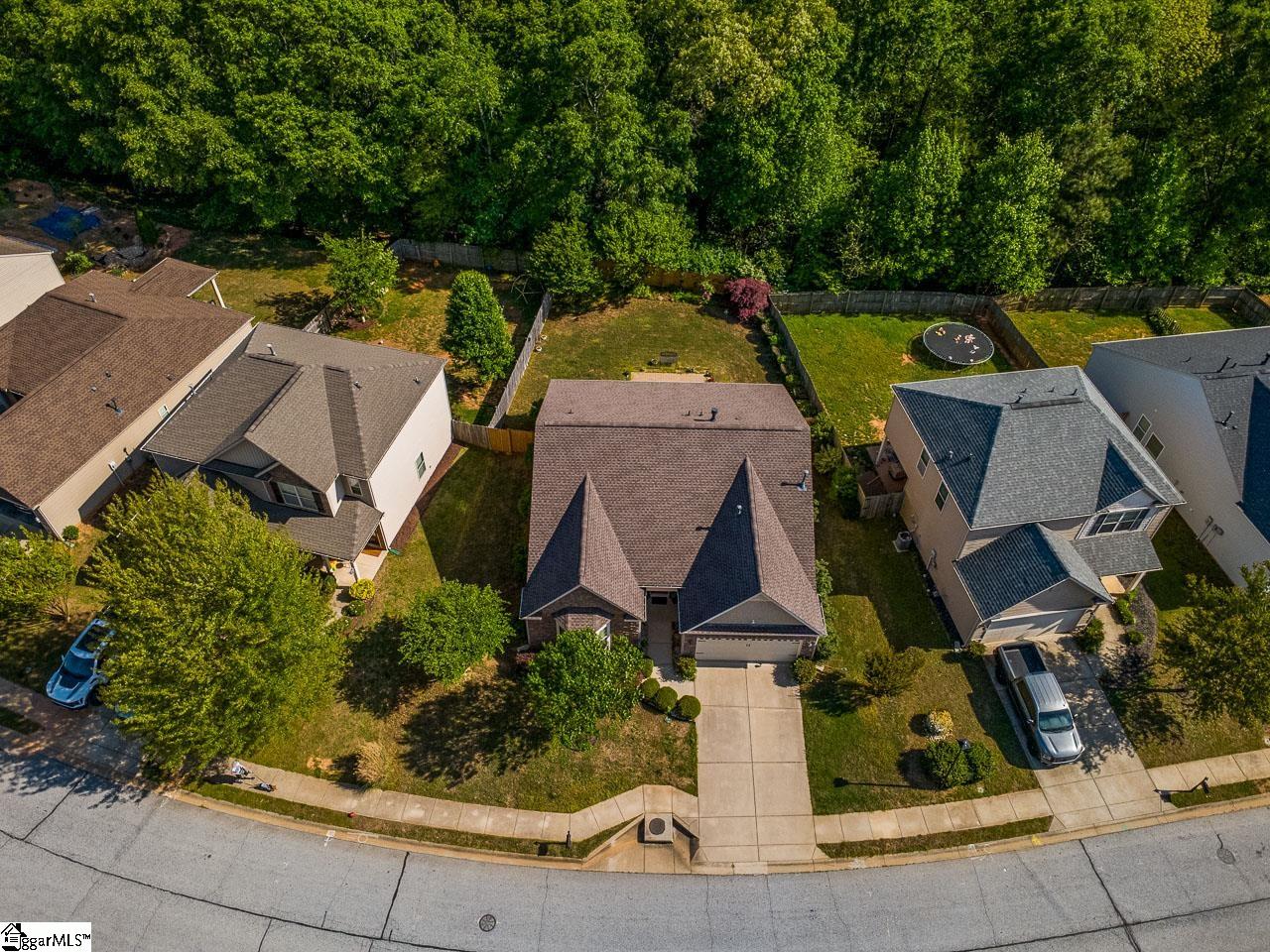 103 Shefleys Road Simpsonville, SC 29680 - Photo 4 of 38