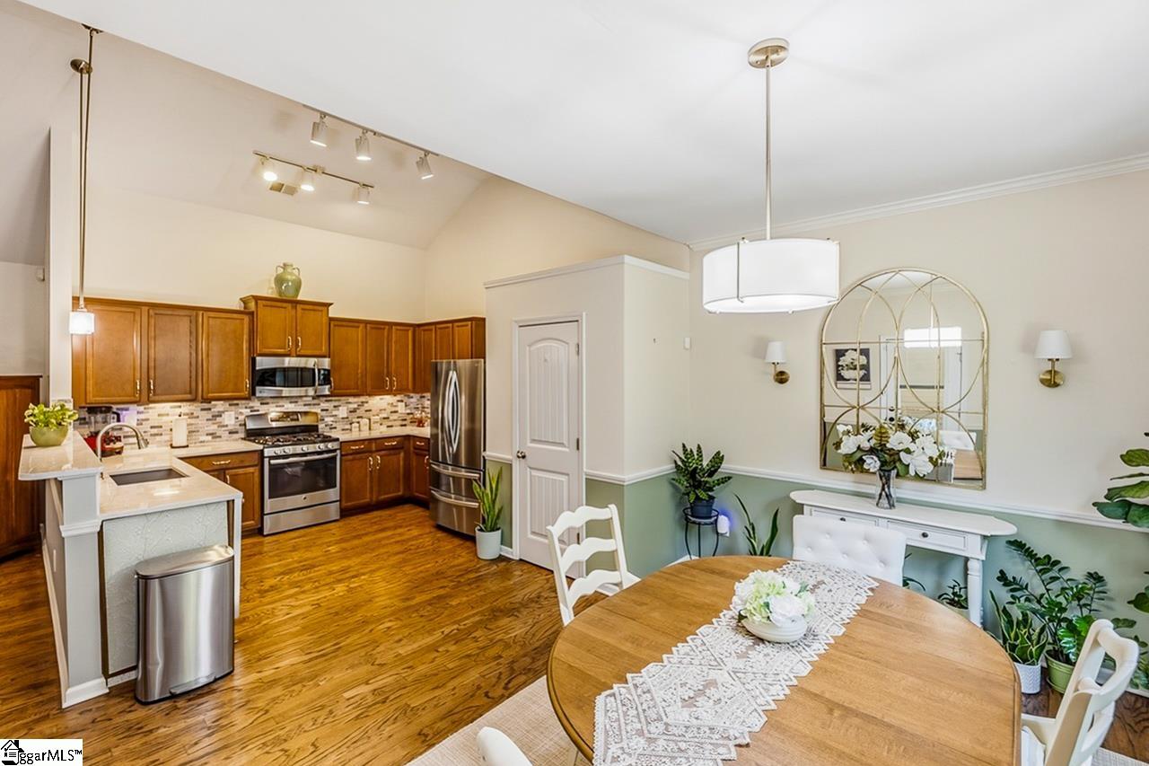 103 Shefleys Road Simpsonville, SC 29680 - Photo 10 of 38