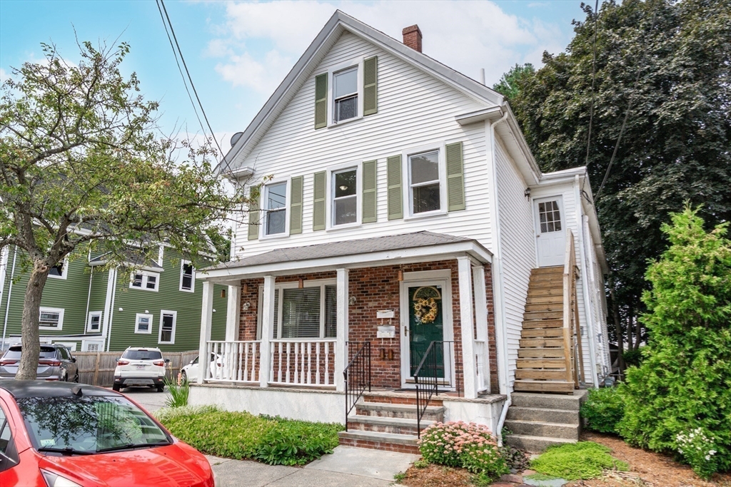 6 Avon Court, Unit 2 Wakefield, MA 01880 - Photo 1 of 35