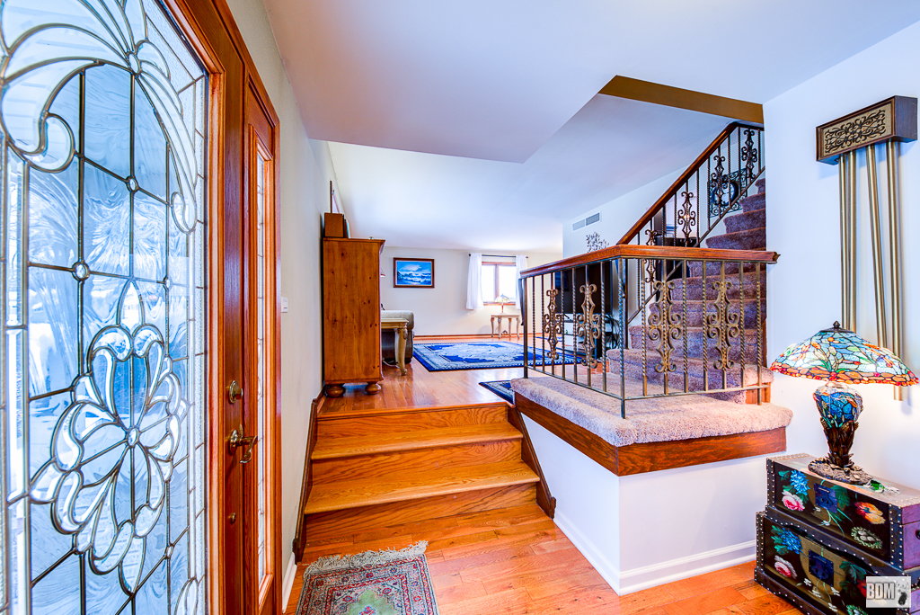 4255 149th Street Midlothian, IL 60445 - Photo 5 of 51