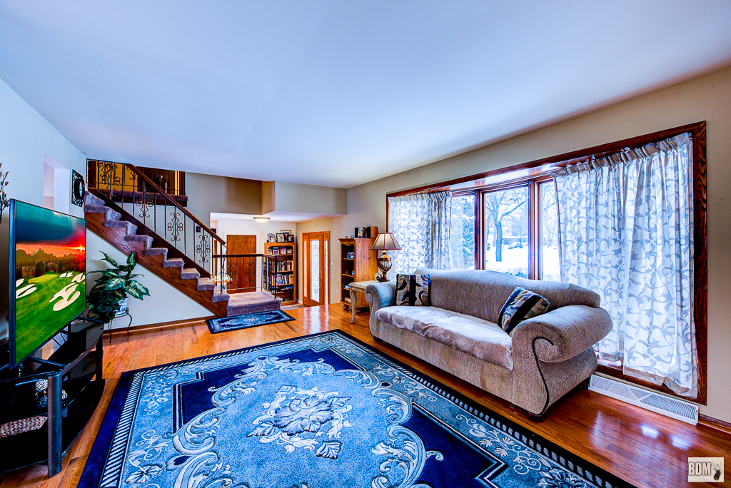 4255 149th Street Midlothian, IL 60445 - Photo 8 of 51