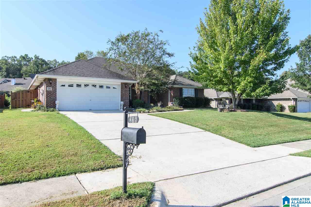 236 Cedar Meadow Alabaster, AL 35114 - Photo 3 of 37