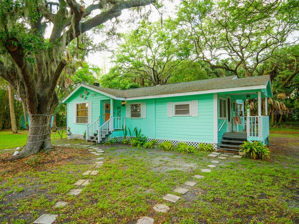 8010 Riverview Drive Riverview, FL 33578 - Photo 1 of 1