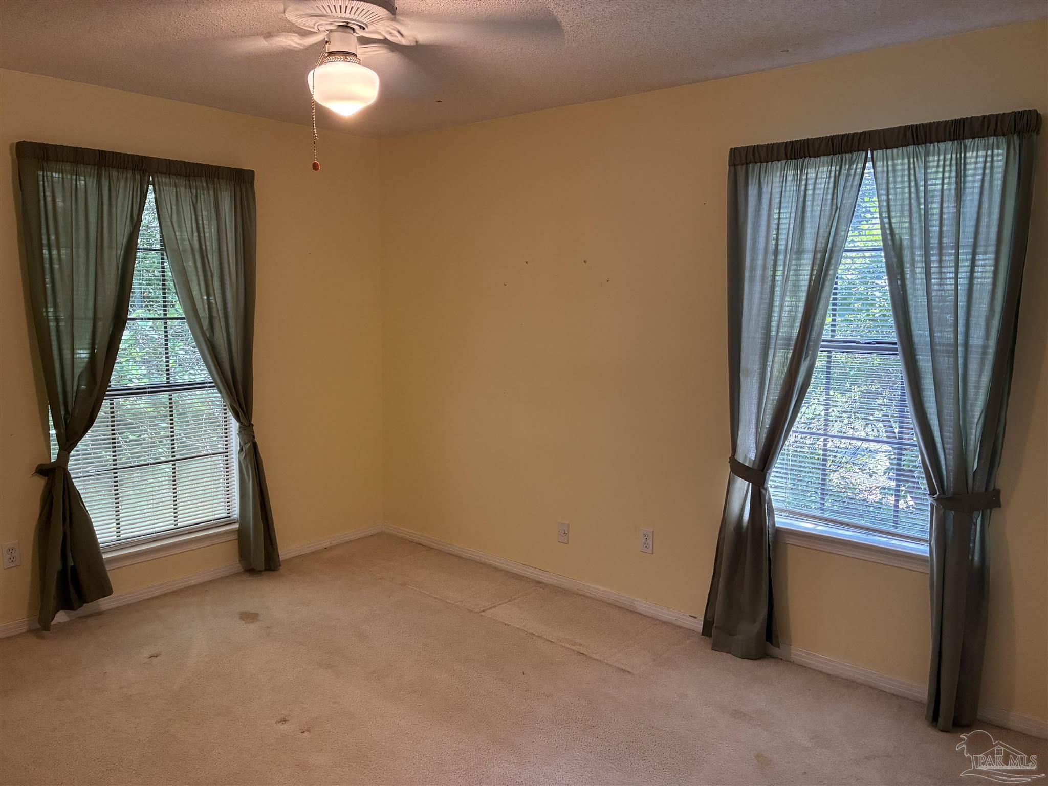 2821 Sandy Ridge Road Gulf Breeze, FL 32563 - Photo 4 of 16