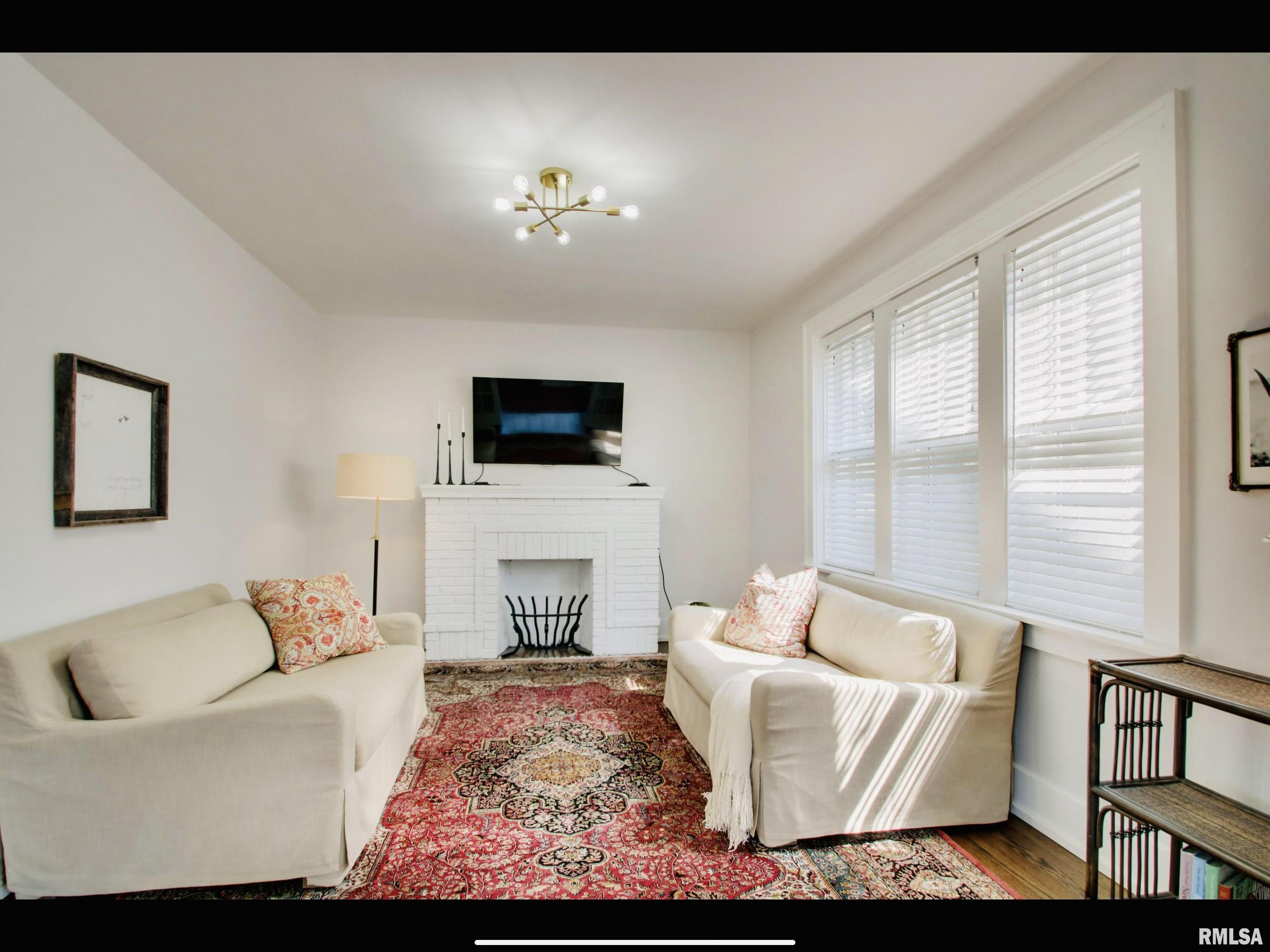 2207 Spring Street Quincy, IL 62301 - Photo 8 of 18