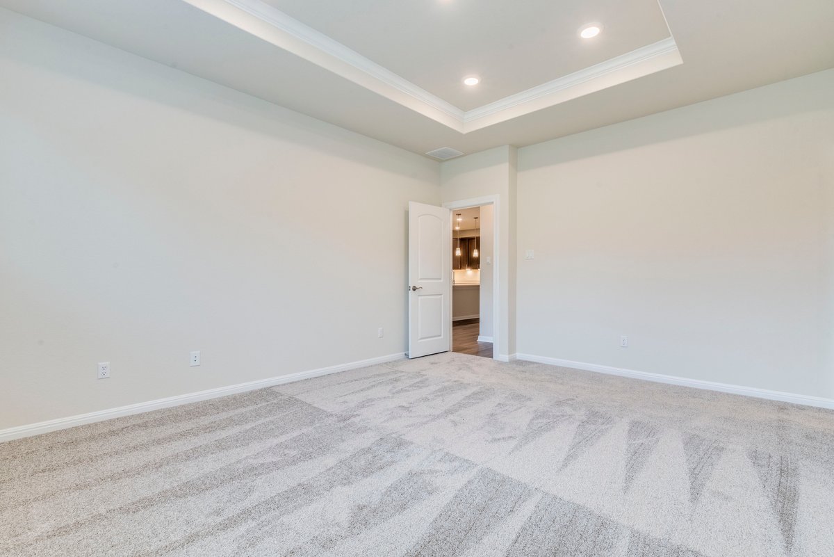 9108 Spire View Austin, TX 78744 - Photo 16 of 30