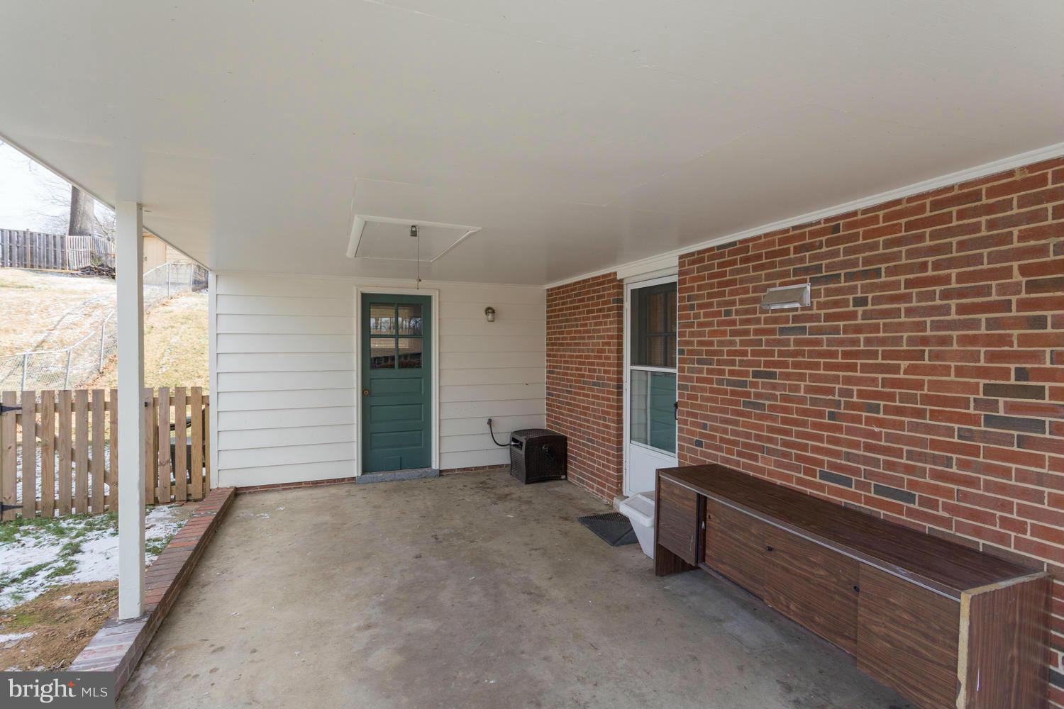 5322 Moultrie Road Springfield, VA 22151 - Photo 27 of 30 Exterior (Front)