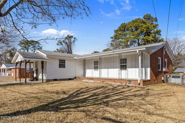 $245,000 | 29 Berkshire Drive, Jacksonville, NC 28546