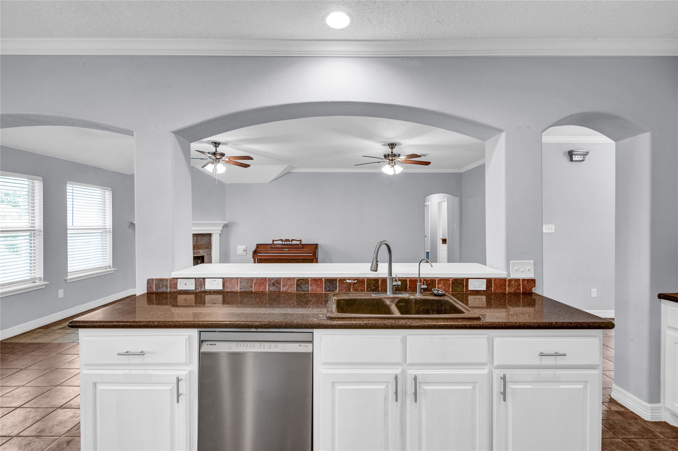 7411 Augusta Lane Rosharon, TX 77583 - Photo 15 of 50 Gallery Image 15