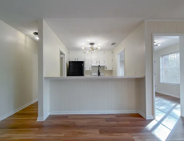 $2,150 | 307 Sweetbriar Drive, Tallahassee, FL 32312