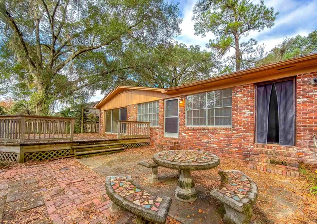 $2,150 | 307 Sweetbriar Drive, Tallahassee, FL 32312