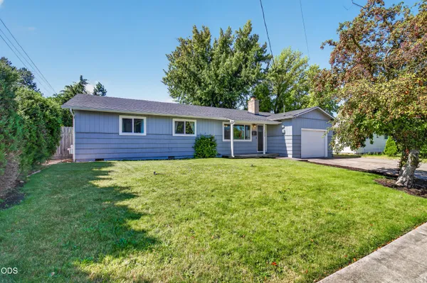 $350,000 | 1612 Johnson Street, Medford, OR 97504