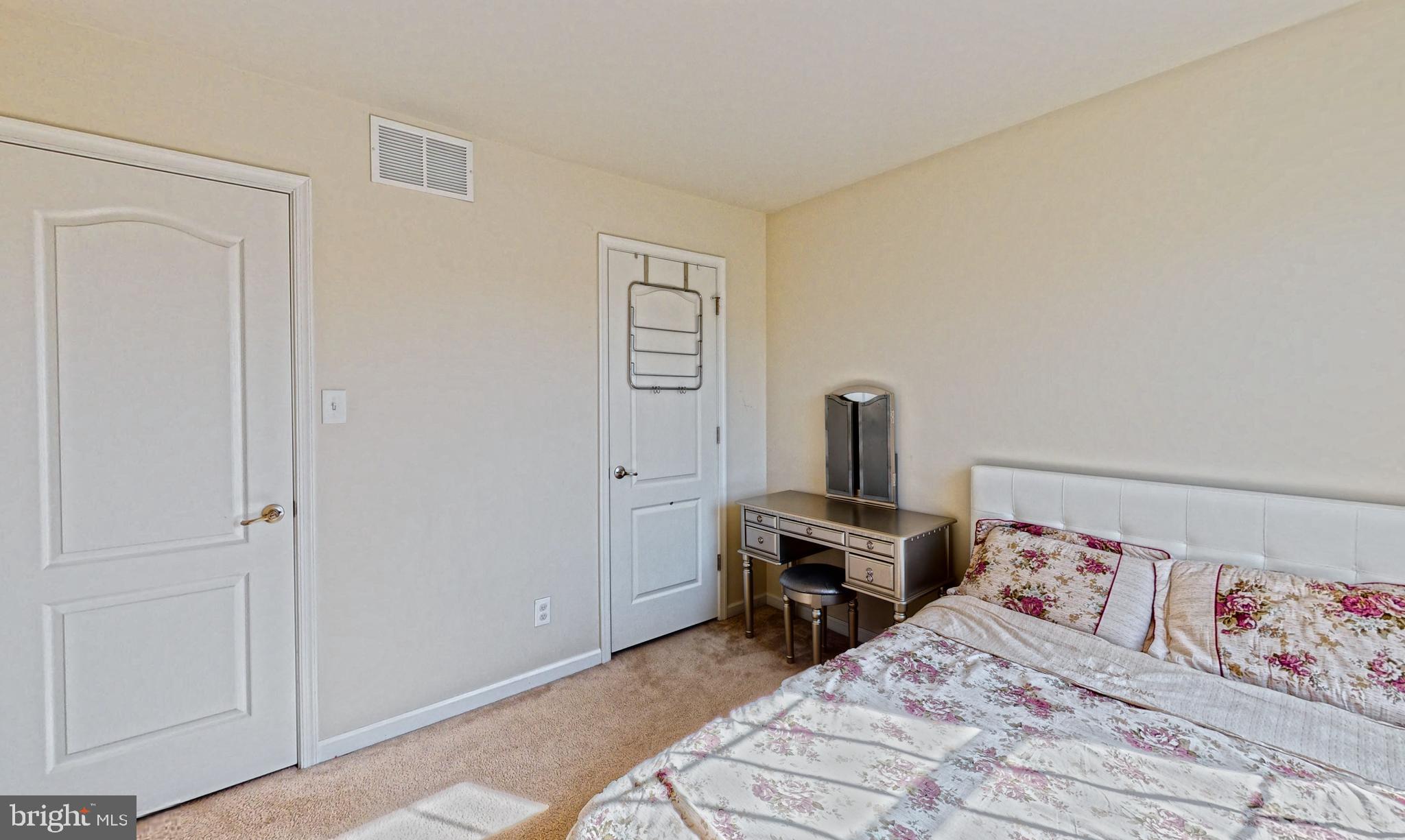 26 North Poplar Avenue Maple Shade, NJ 08052 - Photo 19 of 44
