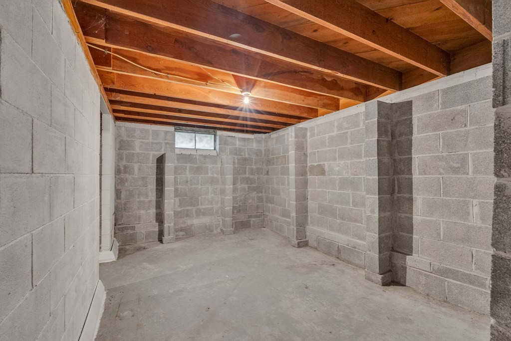 8150 Round Cove Road Sparta, TN 38583 - Photo 28 of 45 Gallery Image 28