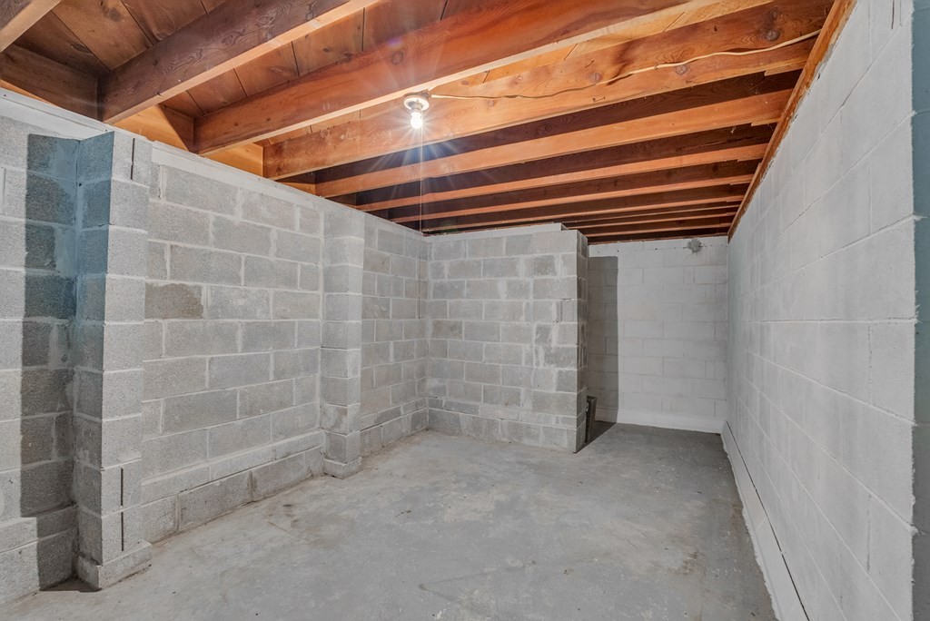 8150 Round Cove Road Sparta, TN 38583 - Photo 29 of 45 Gallery Image 29