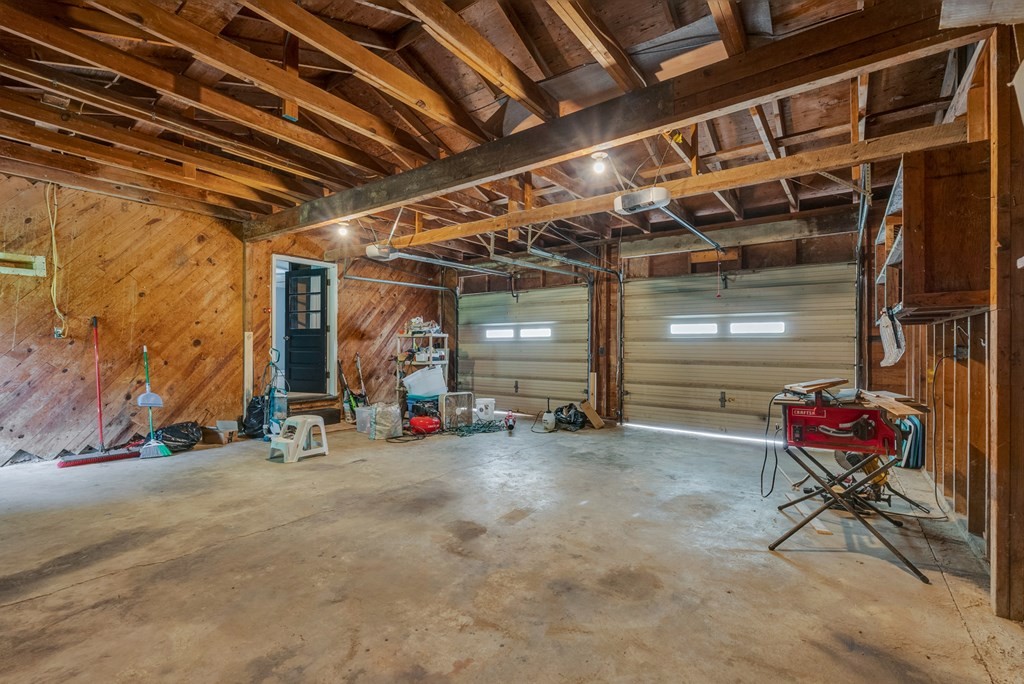 8150 Round Cove Road Sparta, TN 38583 - Photo 31 of 45 Gallery Image 31