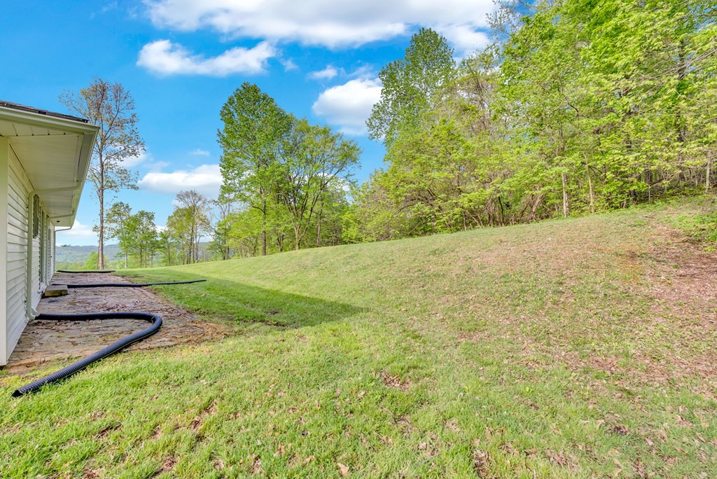 8150 Round Cove Road Sparta, TN 38583 - Photo 35 of 45 Gallery Image 35