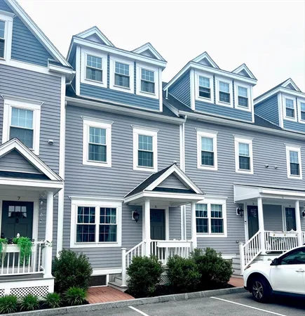 $3,900 | 10 South Mason Street, Unit 6, Salem, MA 01970