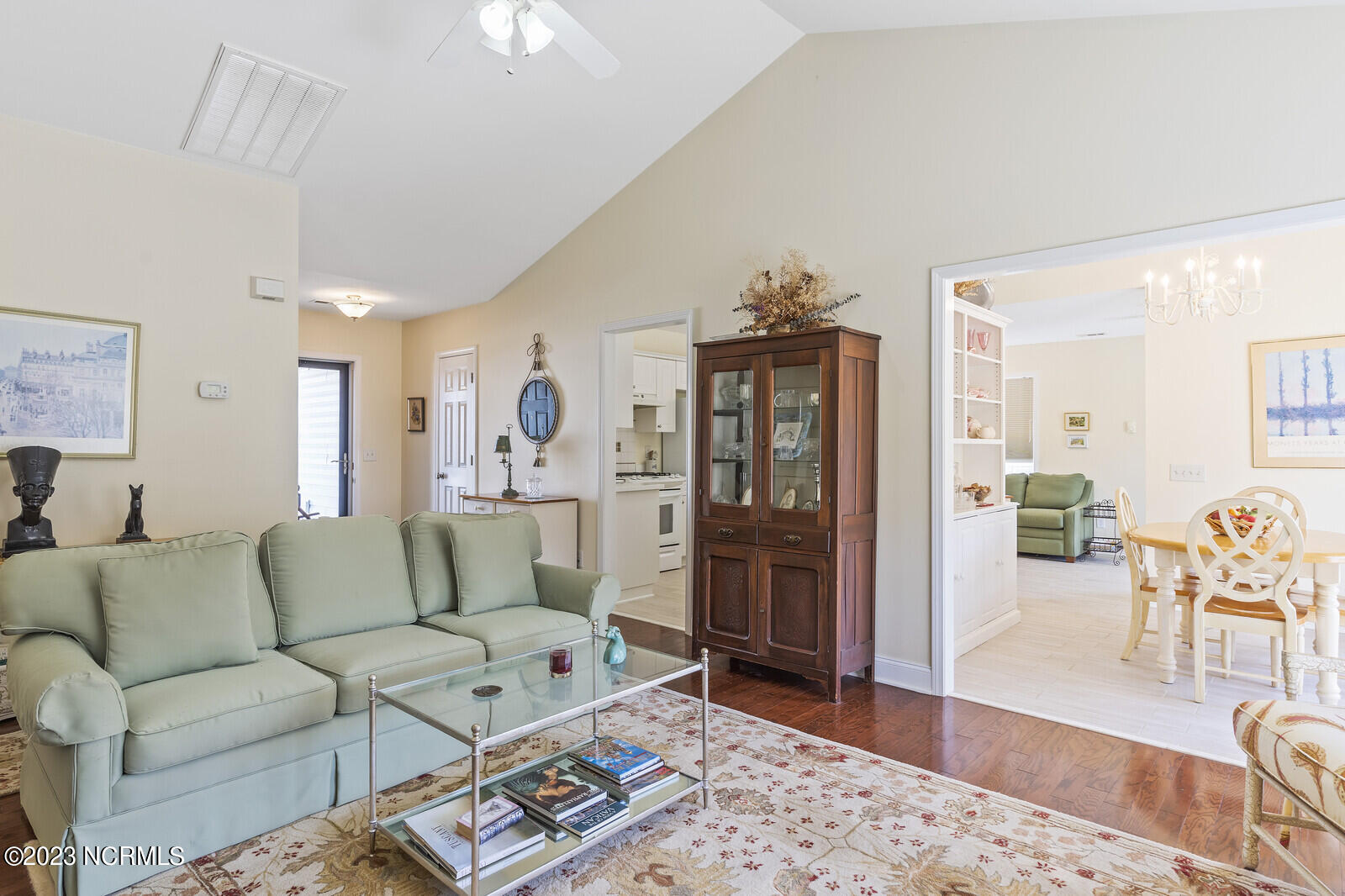 216 Whitehill Road Leland, NC 28451 - Photo 4 of 21 Living Area