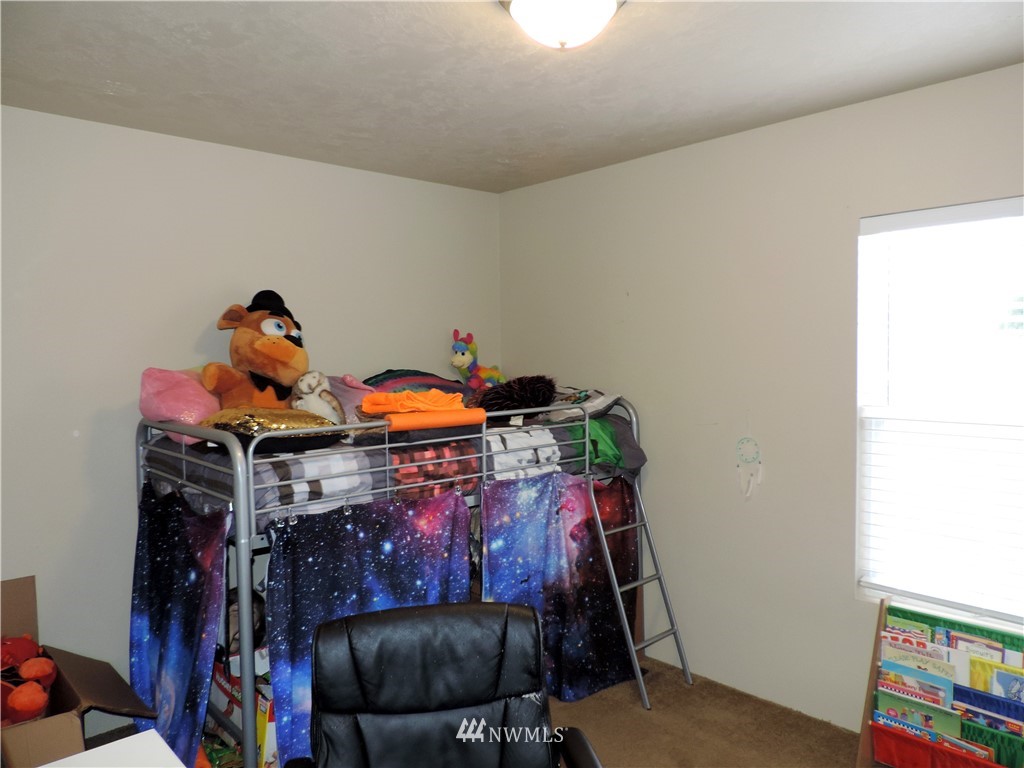 8230 James Road Southwest Rochester, WA 98579 - Photo 20 of 33