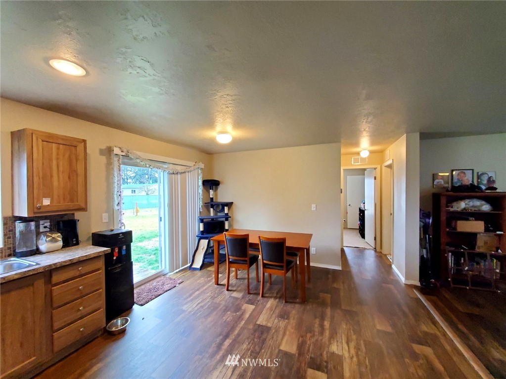 8230 James Road Southwest Rochester, WA 98579 - Photo 10 of 33
