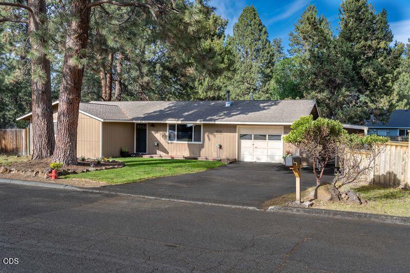 60834 Defiance Street Bend, OR 97702 - Photo 2 of 47