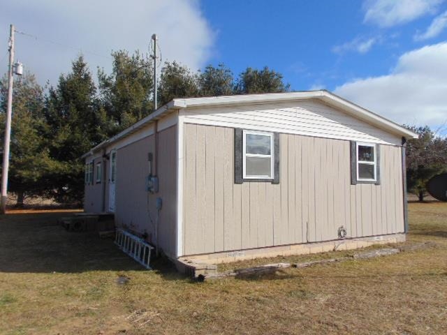 8829 East Pierce Road Ithaca, MI 48847 - Photo 3 of 20