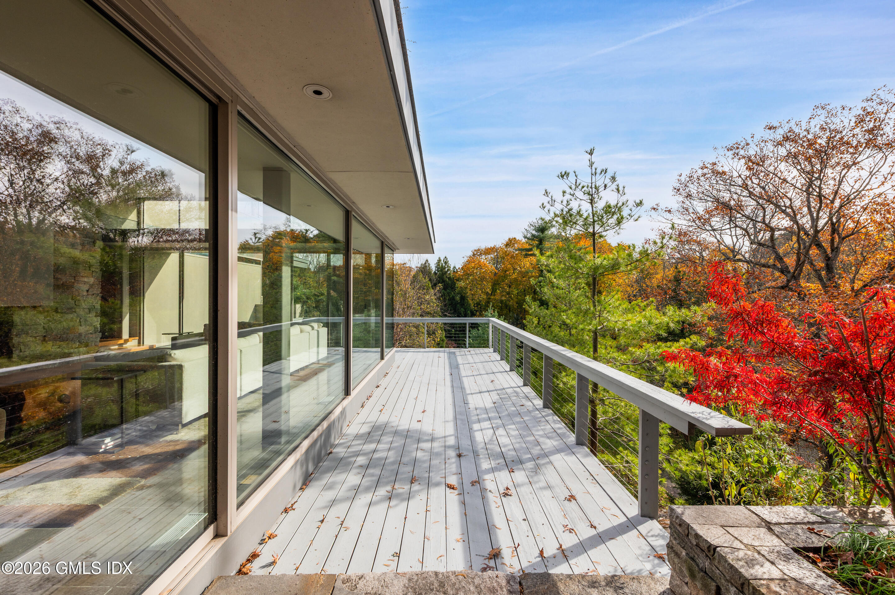326-338 Stanwich Road Greenwich, CT 06830 - Photo 20 of 39 9 Selection 332 Deck View