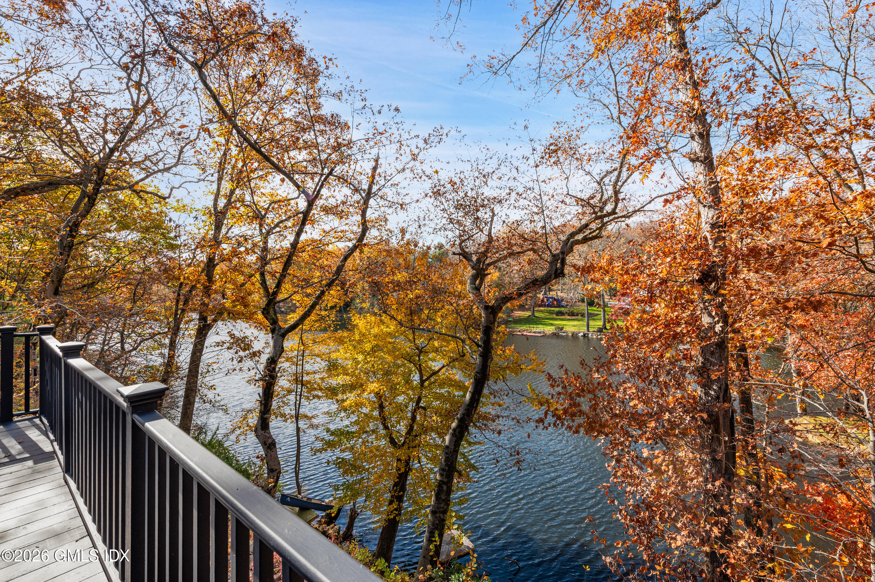 326-338 Stanwich Road Greenwich, CT 06830 - Photo 36 of 39 Selection 338 Deck view to Water
