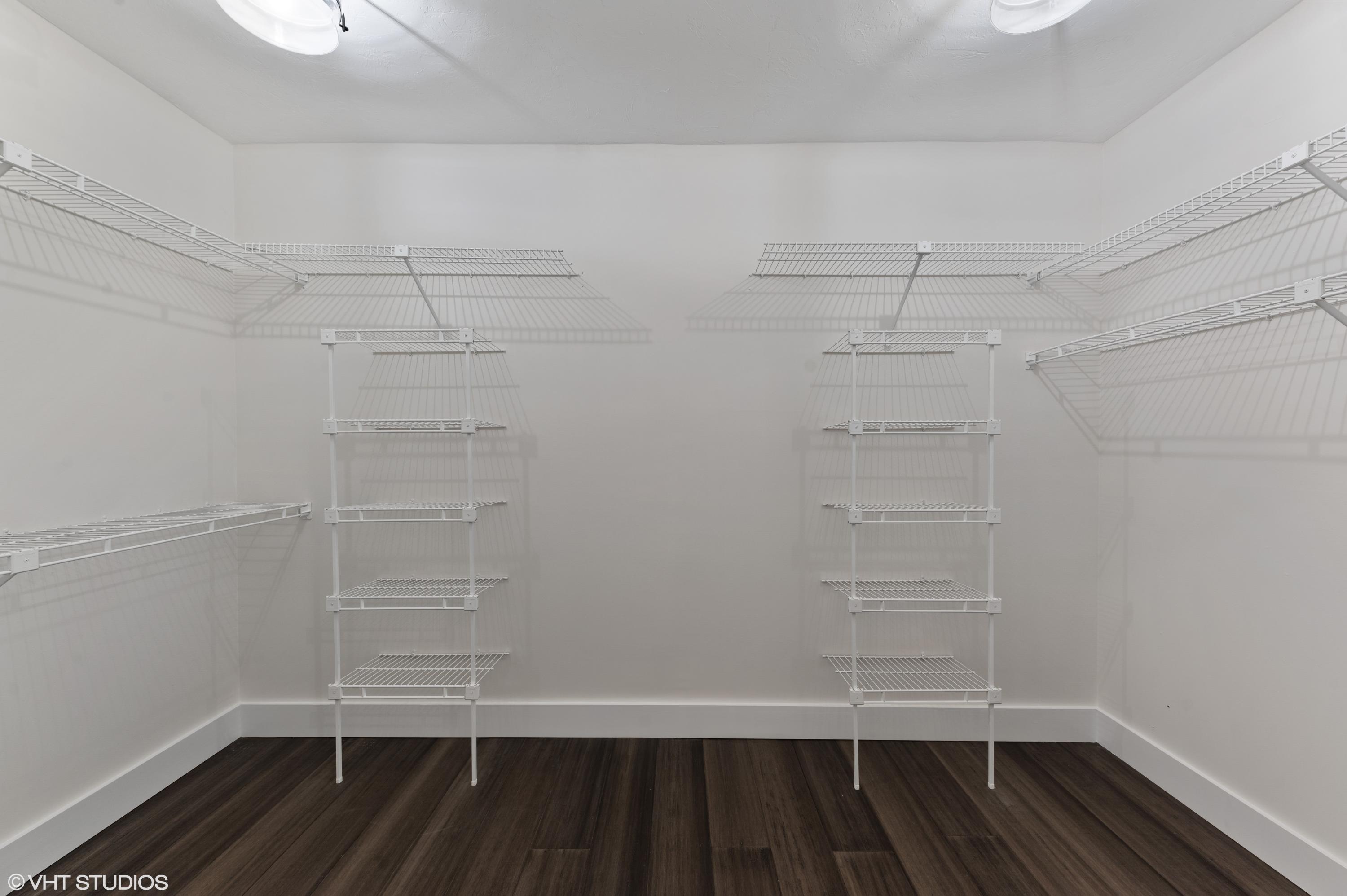 58 Dunbar Road Palm Beach Gardens, FL 33418 - Photo 19 of 36 Master Closet