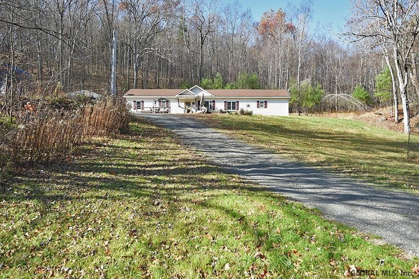 403 Riddle Road Greenwich, NY 12834 - Photo 4 of 32 Photo 6