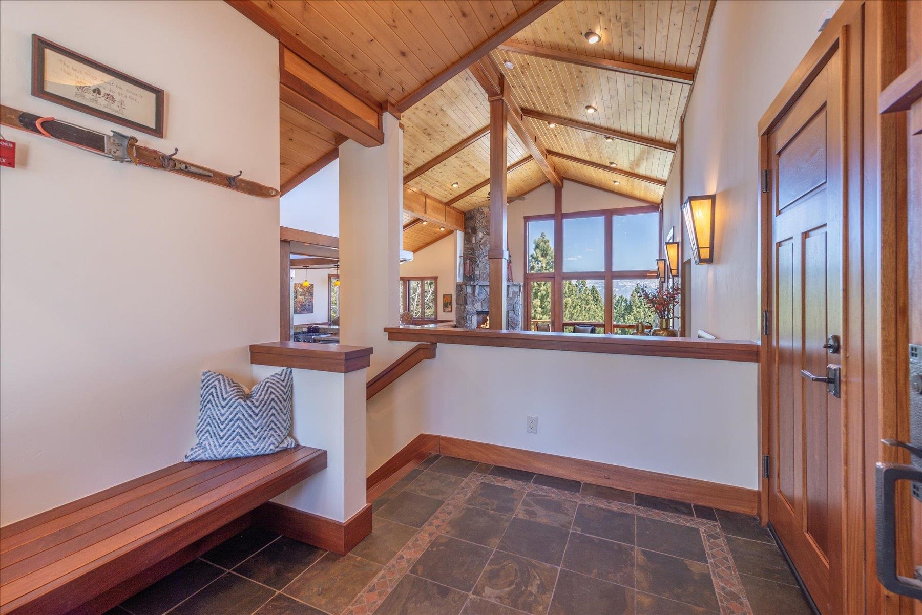 12739 Parsenn Road Truckee, CA 96161 - Photo 3 of 28 Gallery Image 3