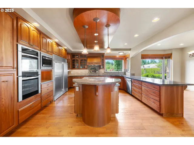 $1,495,000 | 26684 South Fish Road, Mulino, OR 97042